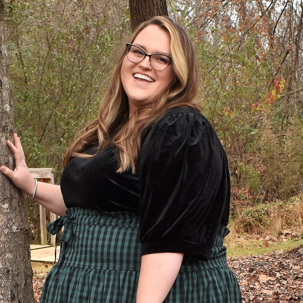 Meet your Posher, Lacy